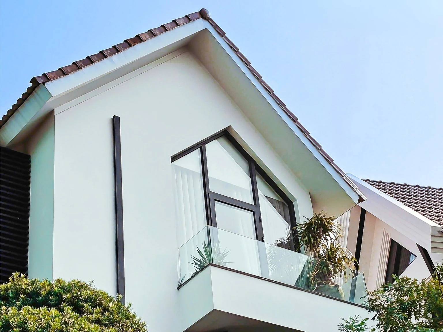 Bằng lăng Vinhomes Riverside